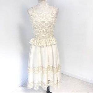 70s Vintage S/M Boho Floral Lace Midi Dress Cream